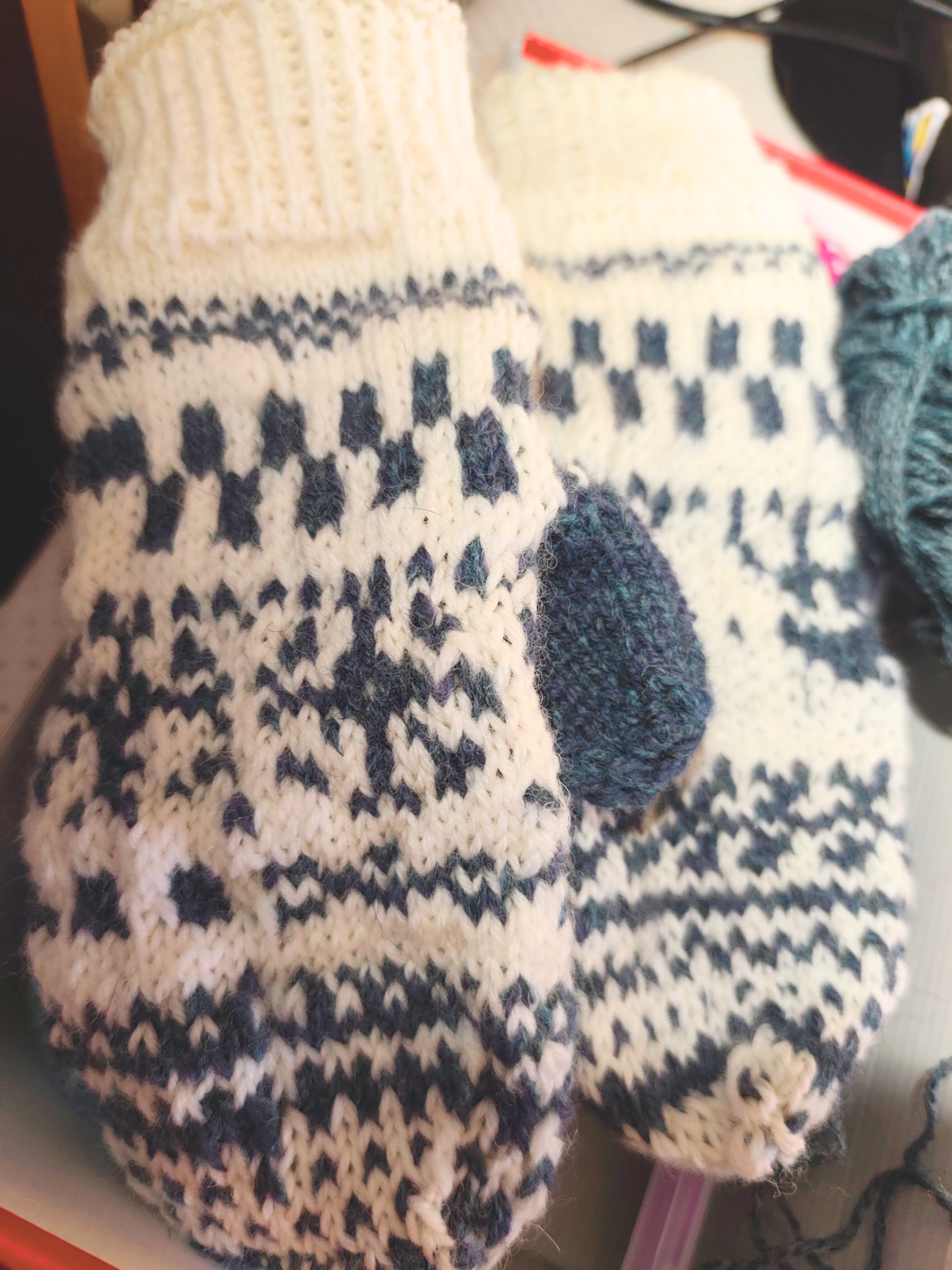 Rękawiczki żakardowe - detale